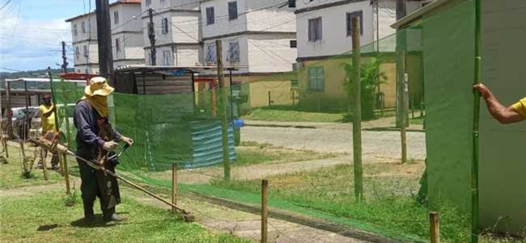Prefeitura de Ilhéus intensifica serviços de limpeza no Residencial Vilela
