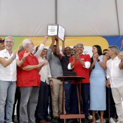 Governo do Estado autoriza pavimentação da BA-884 e entrega de equipamentos de segurança e saúde em Cairu