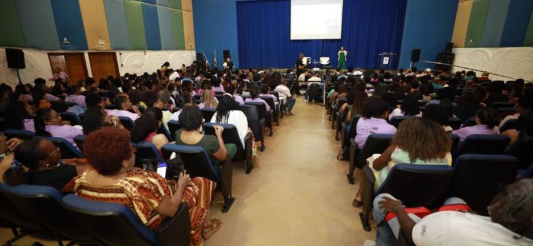 Mais Infância inicia distribuição de material didático 2026 e abre inscrições de creches comunitárias no Bahia Sem Fome