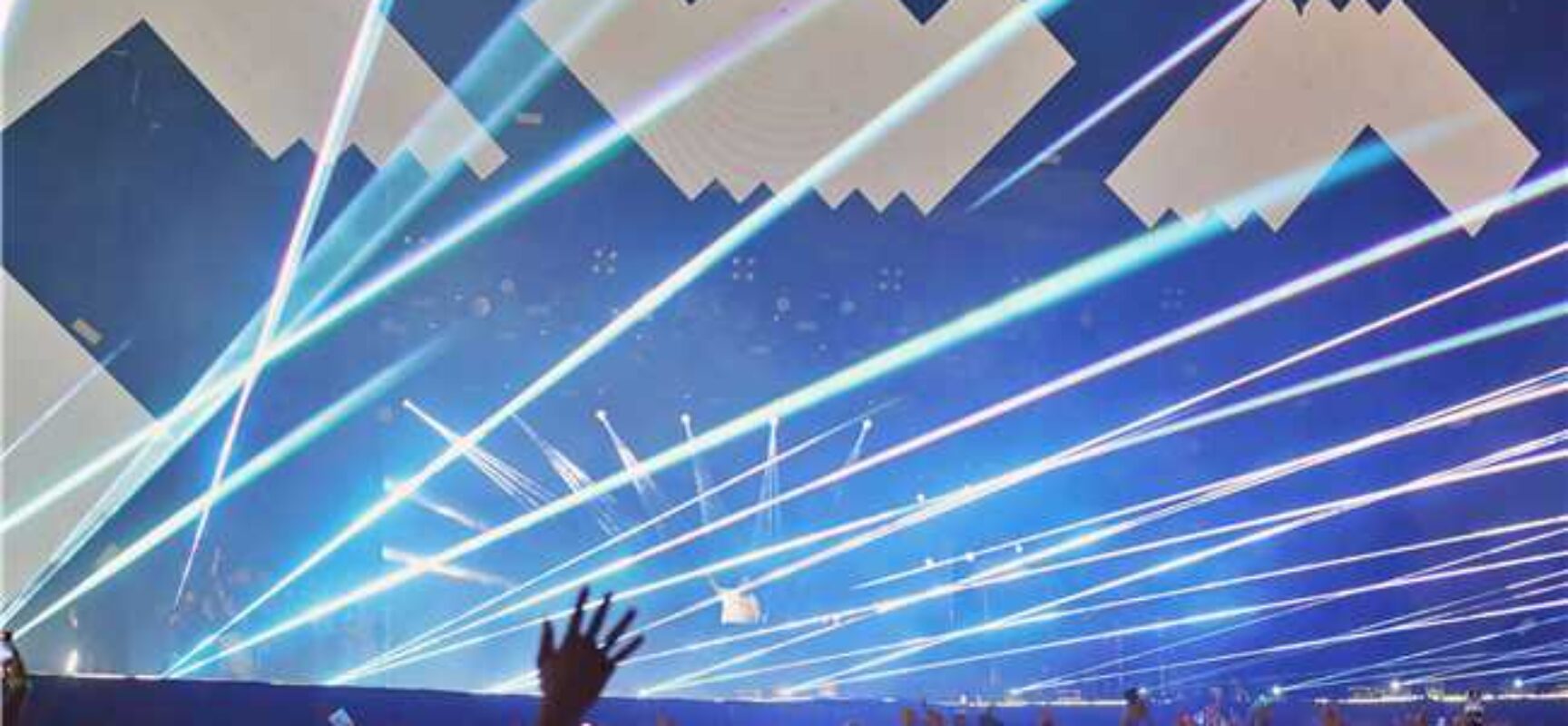 Terceira noite da Virada Ilhéus 2026 reúne grande público e reforça organização do evento