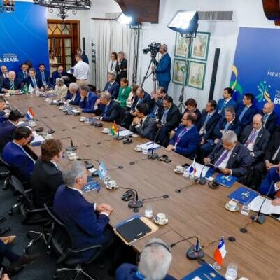 Mercosul defende medidas para proteção de crianças no ambiente digital