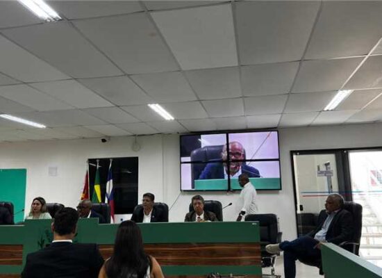 Prefeitura de Ilhéus participa da segunda audiência pública da LOA 2026