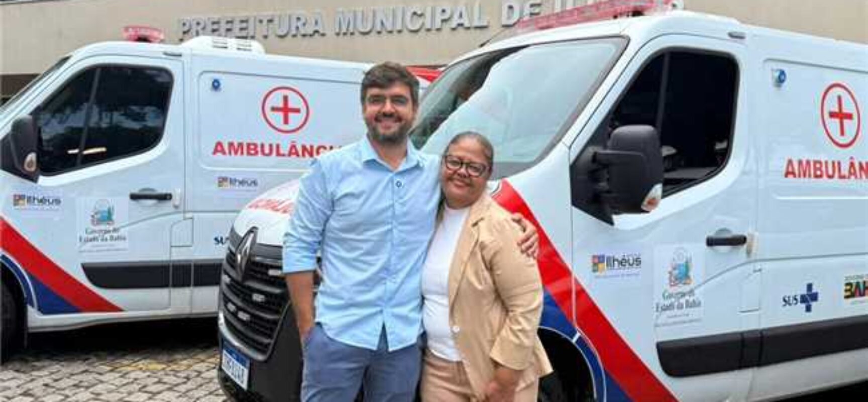 Prefeitura de Ilhéus reforça frota da Saúde com entrega de ambulâncias e veículos administrativos