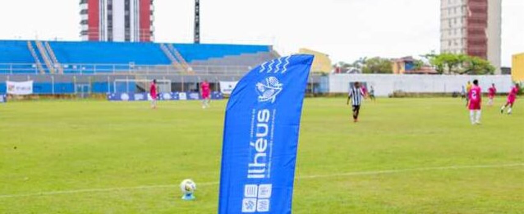Estádio Mário Pessoa recebe a final da I Copa Distrital de Ilhéus neste domingo (14)