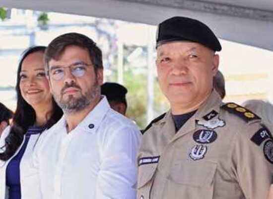 Prefeito Valderico Junior participa do lançamento da Operação Verão 2025/2026 da Polícia Militar