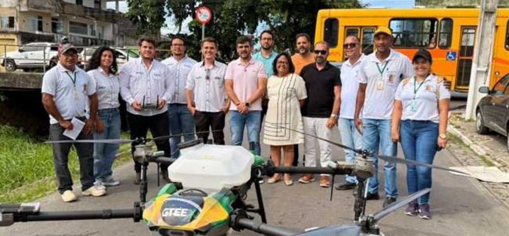 Ilhéus testa drone com inseticida e larvicida para reduzir muriçocas no Malhado