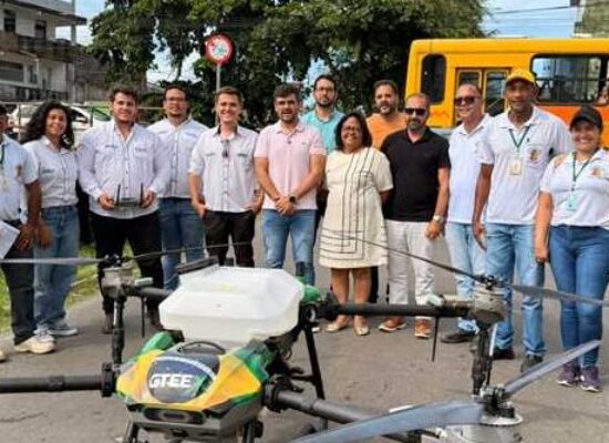 Ilhéus testa drone com inseticida e larvicida para reduzir muriçocas no Malhado