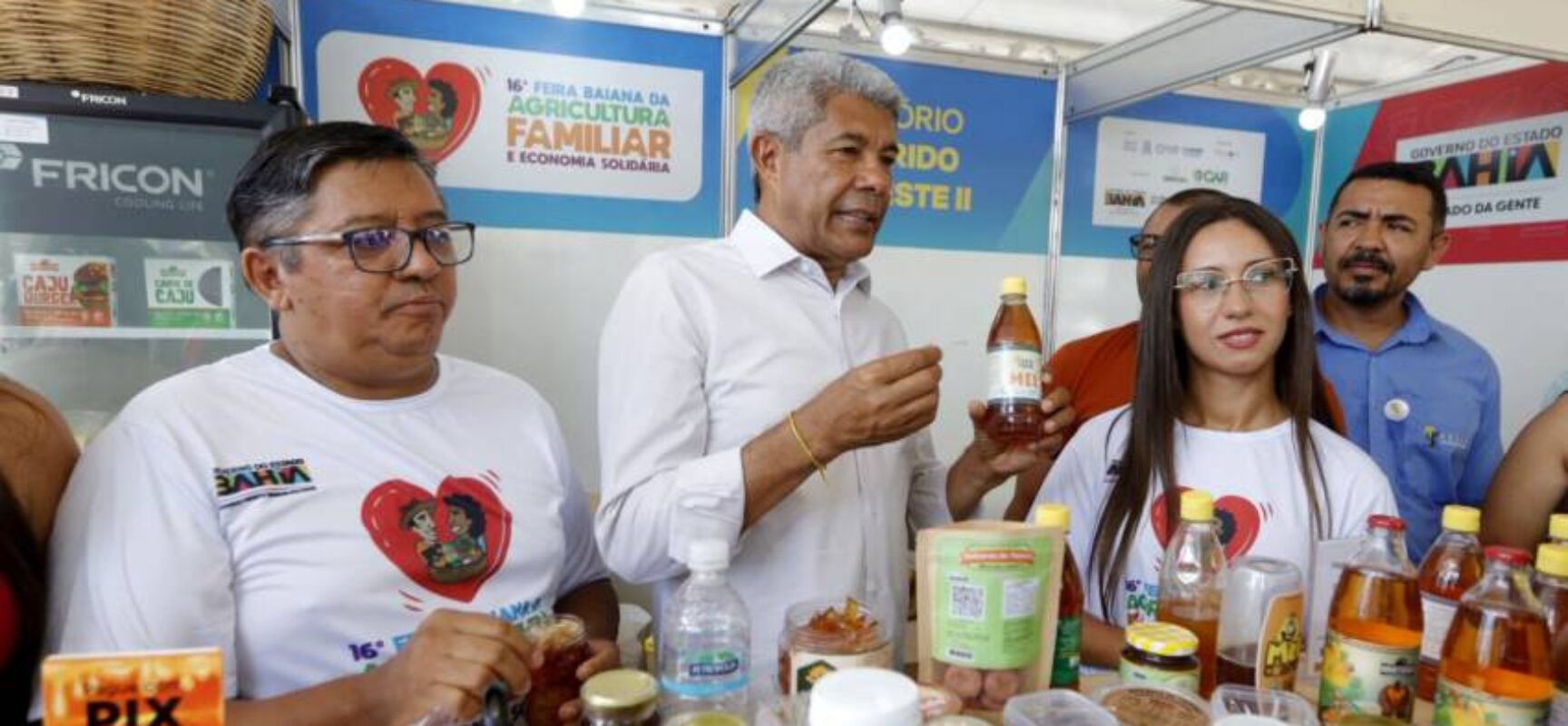 Agricultura familiar reafirma seu protagonismo e movimenta economia em evento no Parque Costa Azul, em Salvador