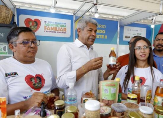 Agricultura familiar reafirma seu protagonismo e movimenta economia em evento no Parque Costa Azul, em Salvador