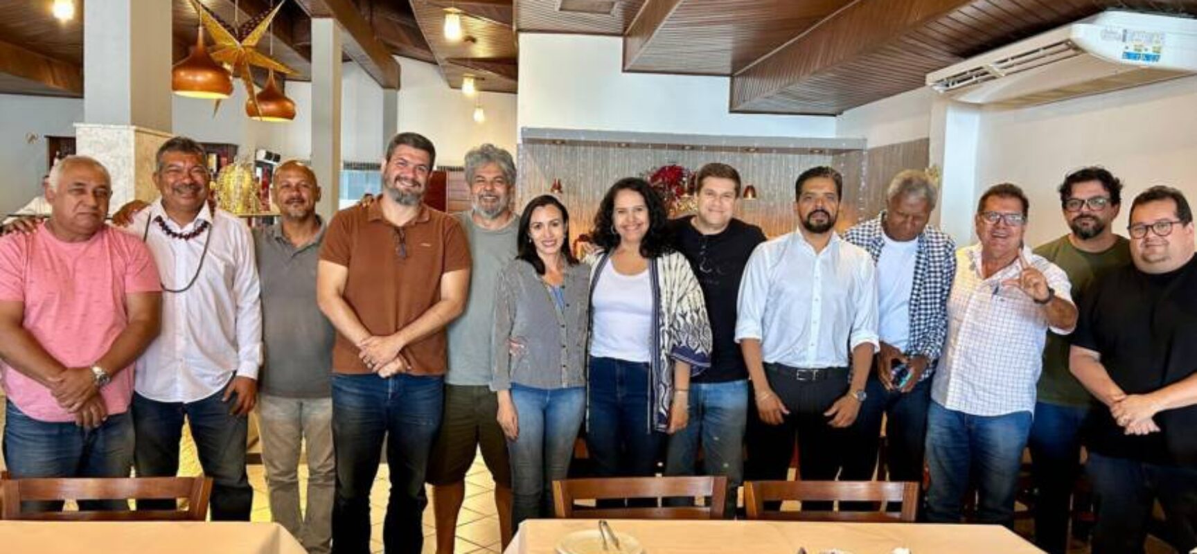 *Base do Governo Jerônimo reforça unidade política em Ilhéus e articula estratégias para 2026*