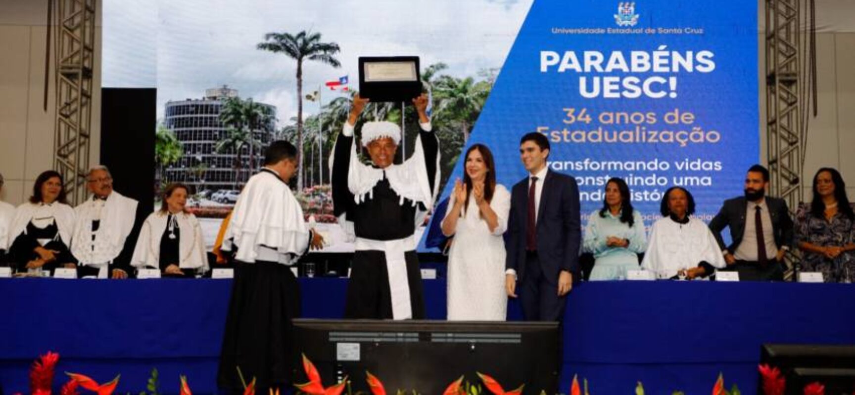 Jerônimo Rodrigues se torna primeiro governador da Bahia a receber título de Doutor Honoris Causa pela Uesc
