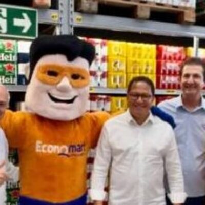 Prefeito Augusto Castro prestigia a inauguração do atacadista Economart em Itabuna