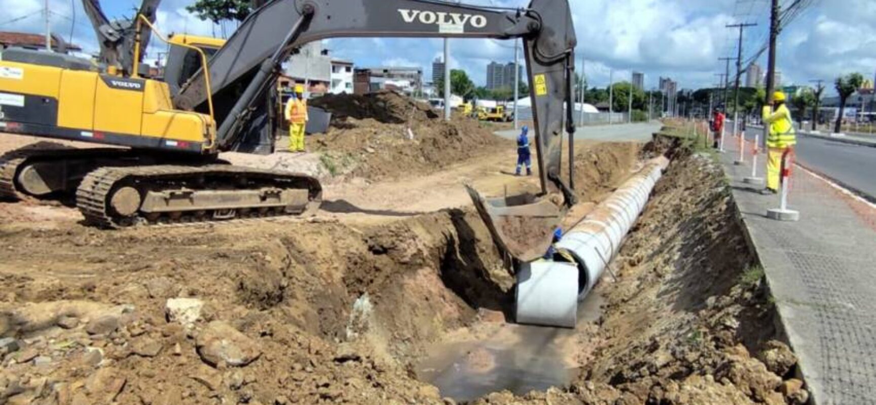 Prefeitura de Itabuna acelera obras do complexo viário na Avenida Princesa Isabel
