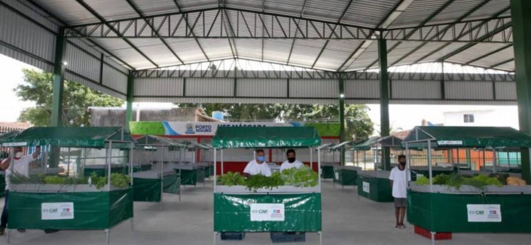 Itabuna recebe 80 barracas padronizadas para fortalecer a agricultura familiar