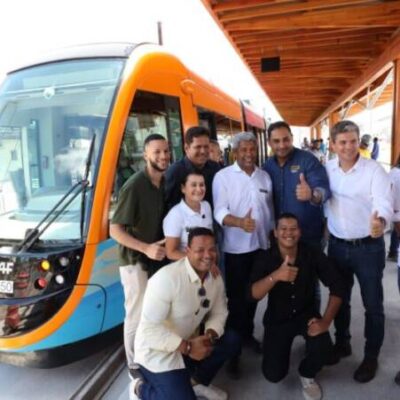 Obra do Governo do Estado, VLT faz primeira viagem-teste e marca avanço na mobilidade da capital baiana