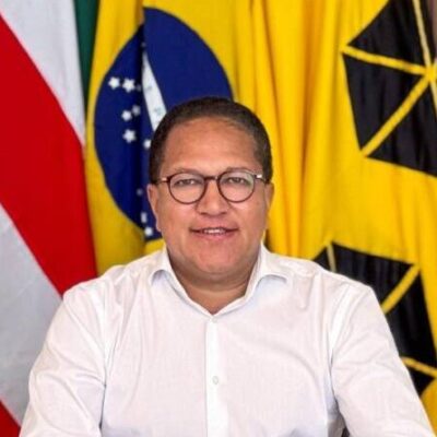 Prefeitura de Itabuna antecipa salários e 13º e injeta R$ 45 milhões na economia do município