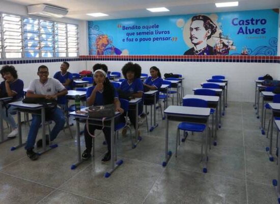 Rede estadual de ensino da Bahia abre matrículas nesta segunda; PcDs têm prioridade