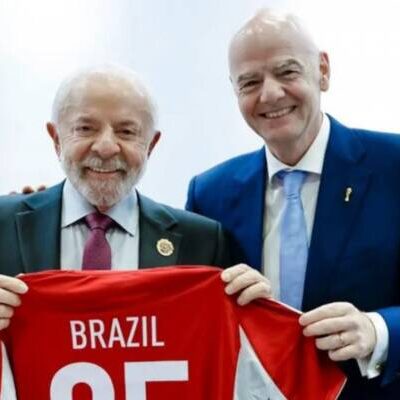 Lula se reúne com presidente da FIFA para reforçar interesse do Brasil sediar Copa do Mundo de Clubes