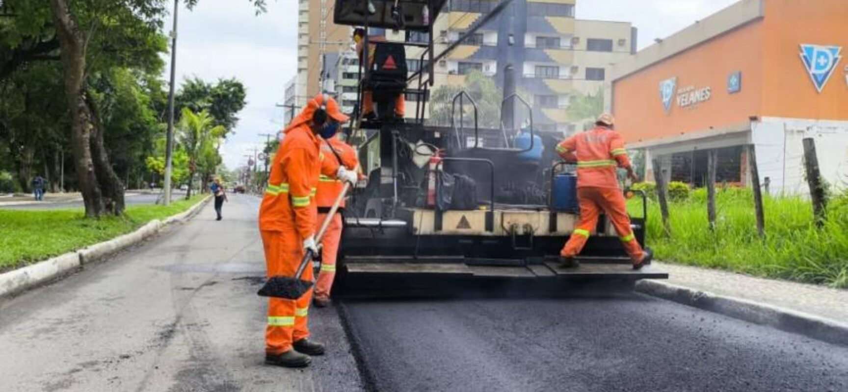 Prefeitura de Itabuna executa a recomposição asfáltica de vias urbanas