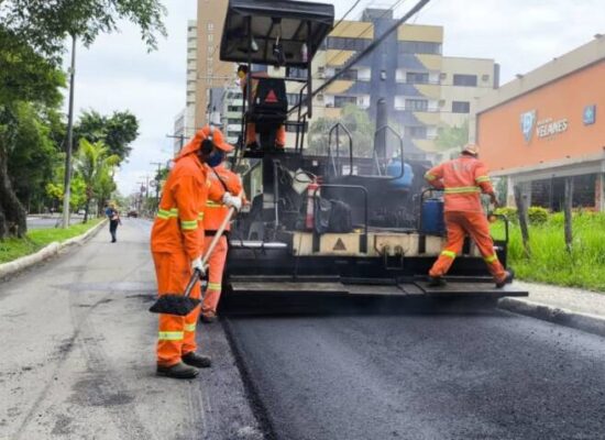 Prefeitura de Itabuna executa a recomposição asfáltica de vias urbanas