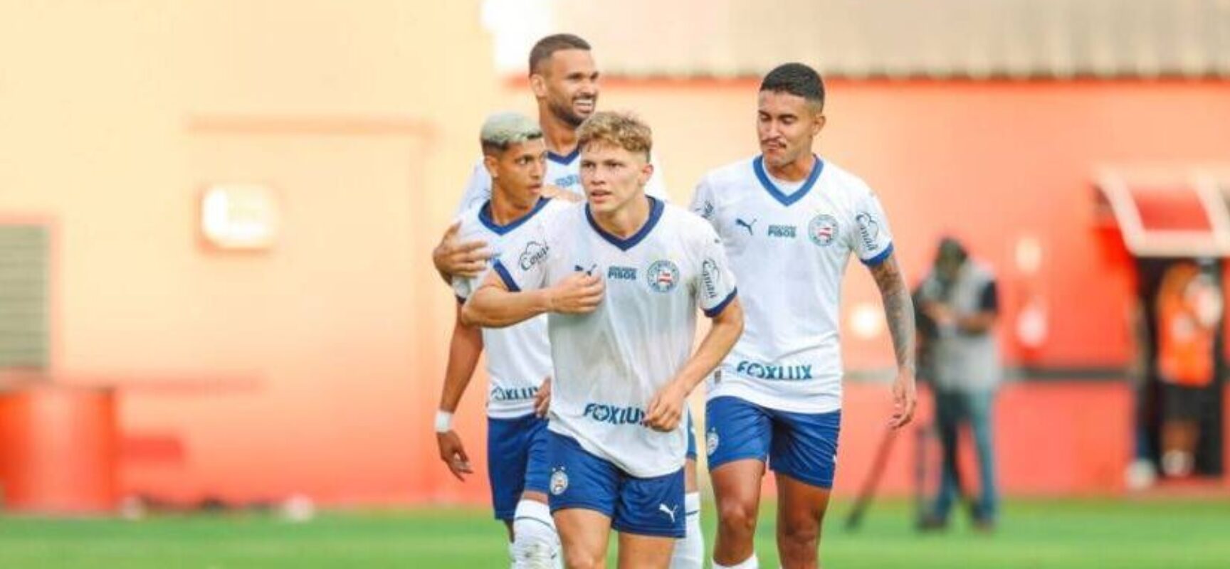 TIME MISTO DO BAHIA VENCE VITÓRIA EM PLENO BARRADÃO