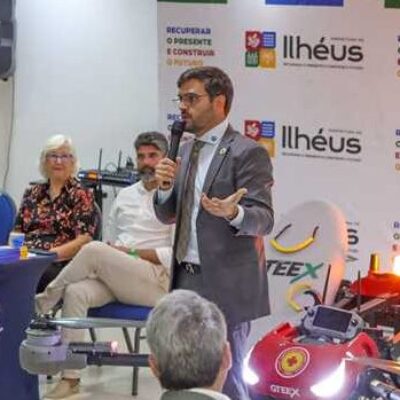 Prefeito Valderico Junior apresenta drone salva-vidas para fortalecer segurança nas praias