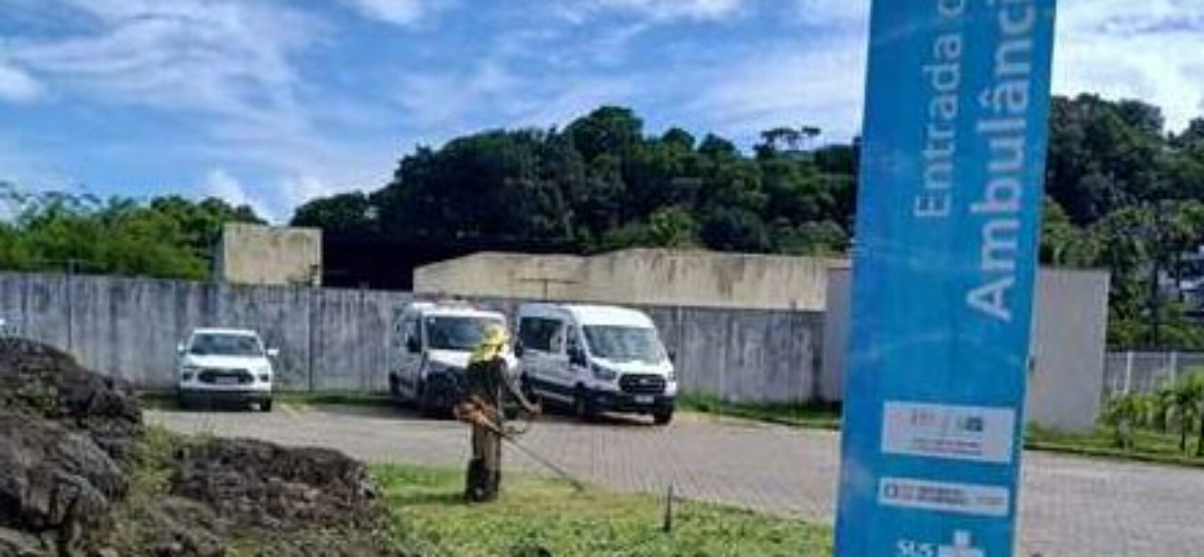 Prefeitura de Ilhéus promove manutenção urbana na UPA 24h e no Fórum Eleitoral