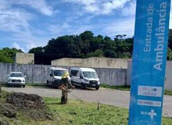 Prefeitura de Ilhéus promove manutenção urbana na UPA 24h e no Fórum Eleitoral