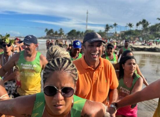 *De mãos dadas com o povo: Marão celebra a tradição e a fé na Puxada do Mastro em Olivença*
