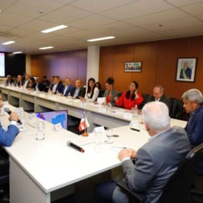 Governador se reúne com prefeito de Itarantim e destaca investimentos de R$ 36 milhões no município