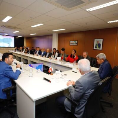 Governador se reúne com prefeito de Itarantim e destaca investimentos de R$ 36 milhões no município