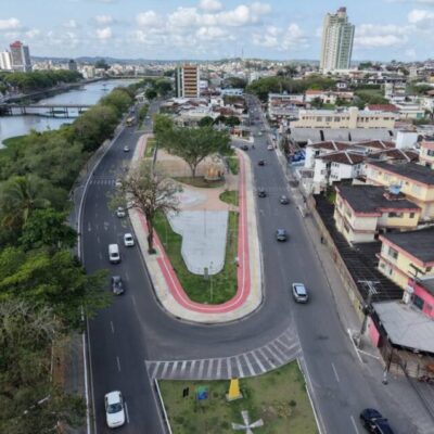 Prefeitura de Itabuna entrega adesivo de acesso aos moradores do entorno do Circuito Sabará durante o Carnaval Antecipado