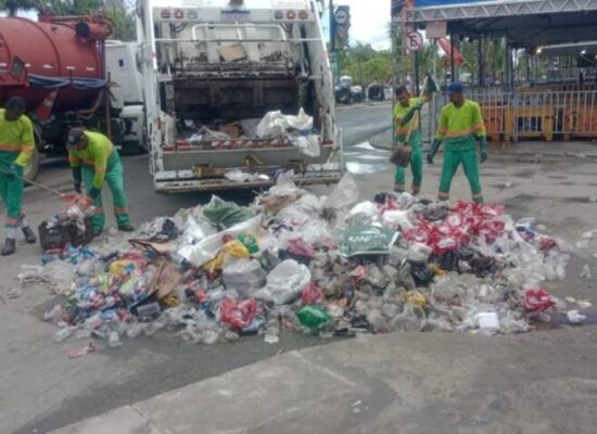 Prefeitura de Itabuna recolhe mais de cinco toneladas de resíduos sólidos e higieniza Circuito Sabará do Carnaval Antecipado