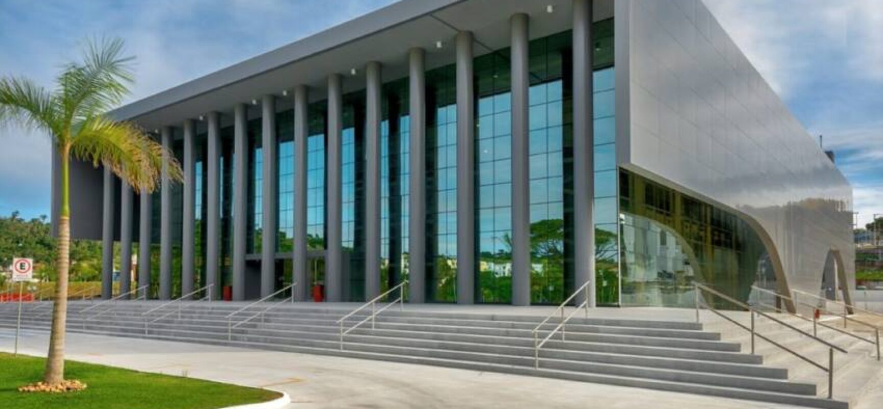 Prefeitura de Itabuna reúne cerca de 2 mil profissionais da Educação na XXXVIII Jornada Pedagógica