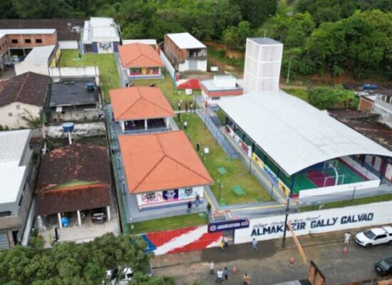 Coaraci recebe entregas do Governo do Estado com foco em educação, saúde e desenvolvimento rural