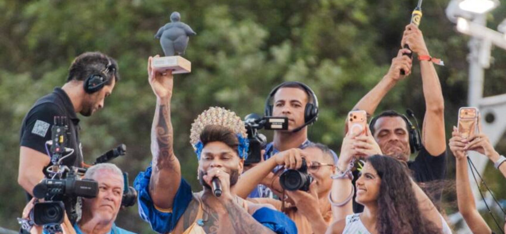 Troféu Axé – Canto do Povo de um Lugar: Tony Salles vence prêmio de Música do Carnaval com “Panamera”