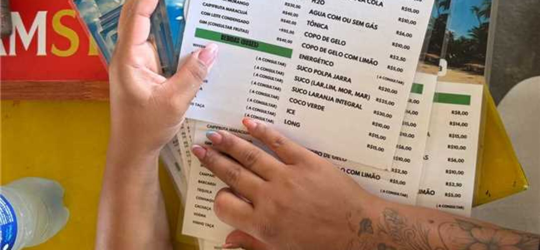 Procon de Ilhéus intensifica fiscalização nas praias e identifica irregularidades no Cururupe