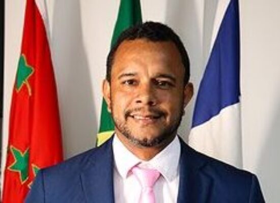 VEREADOR NETO DA SAÚDE SOLICITA IMPLANTAÇÃO DE SERVIÇOS DE TELEMEDICINA EM ILHÉUS