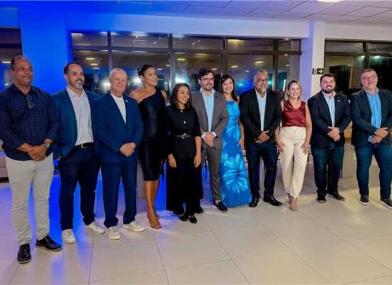 Prefeito Valderico Junior prestigia posse da nova diretoria da CDL de Ilhéus