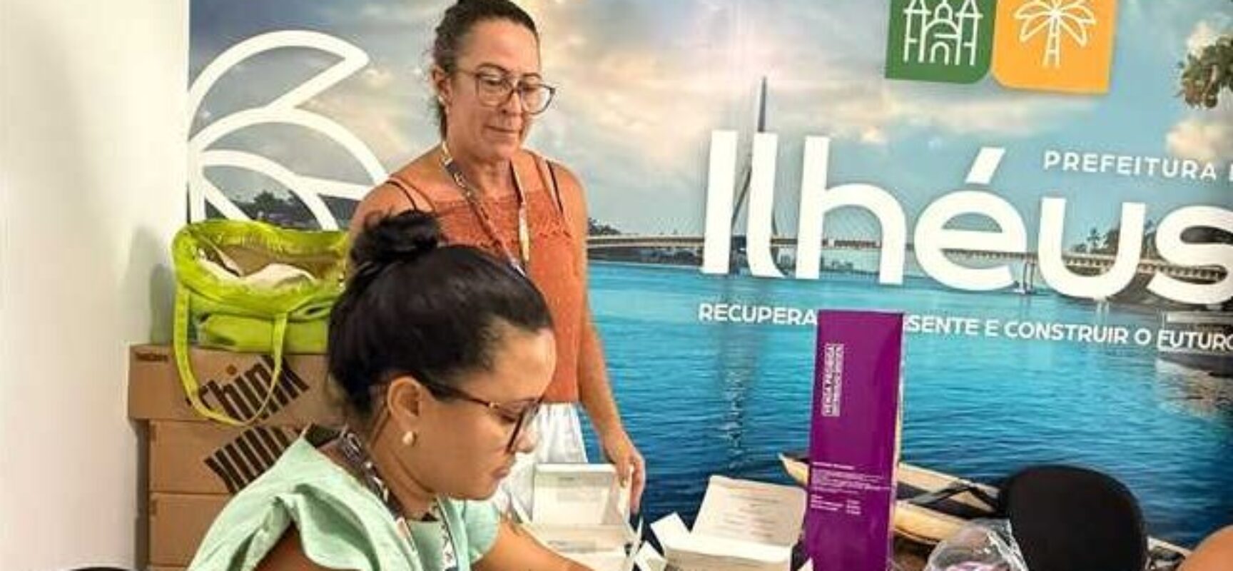 Prefeitura de Ilhéus leva testagem e vacinação aos servidores com ação Cuidando de Quem Serve