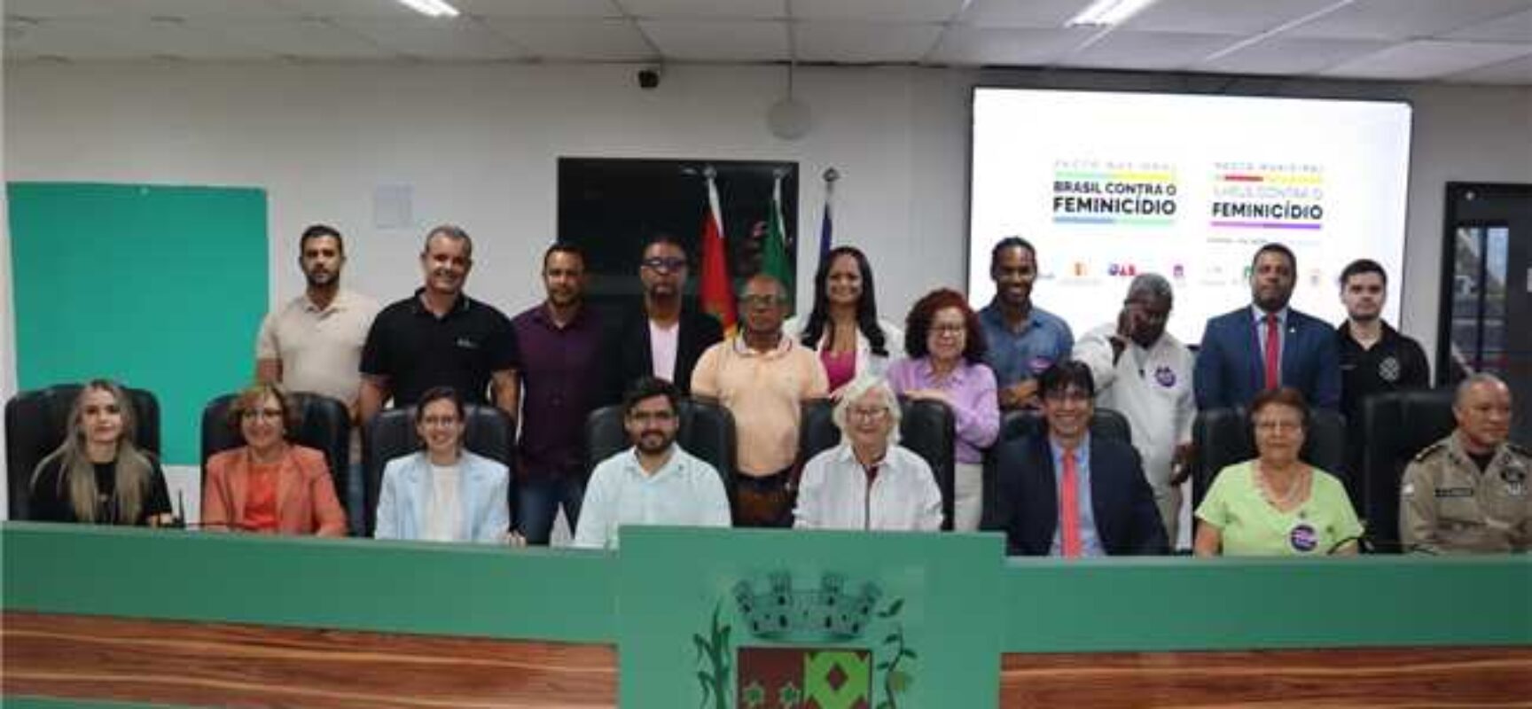 Ilhéus assina Pacto Municipal Contra o Feminicídio e reforça rede de proteção às mulheres