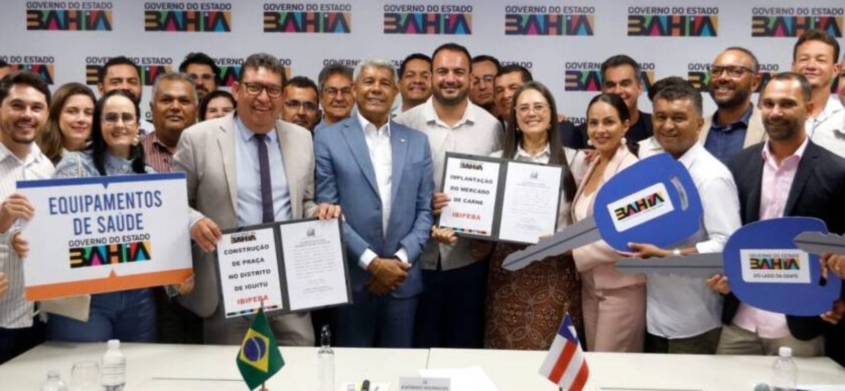 Reunião entre governador e prefeito de Ibipeba define investimentos e reforça ações no município