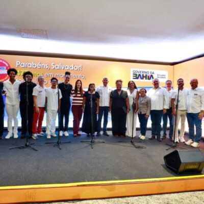 No aniversário de Salvador, governador acompanha apresentação do Neojiba na Nova Rodoviária