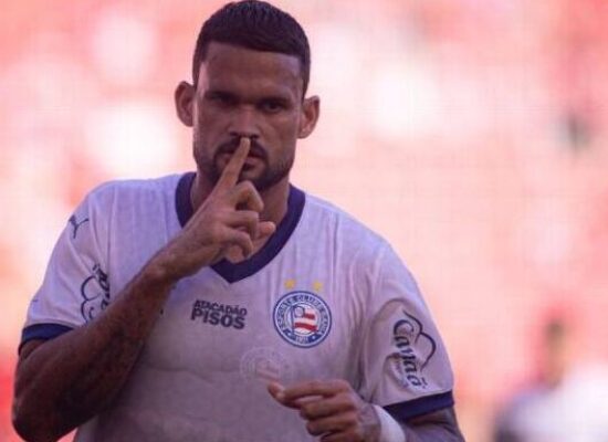 Willian José marca, Bahia vence o Internacional em pleno Beira-Rio e encosta nos líderes do Brasileirão