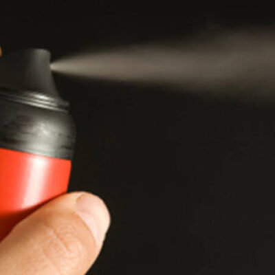 Câmara aprova projeto que regulamenta uso de spray de pimenta para autodefesa de mulheres