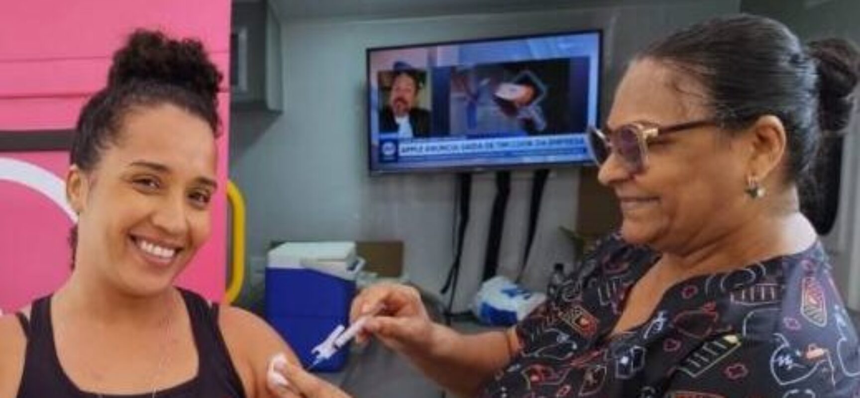 VacinaMóvel chega ao Pontalzinho e amplia acesso da população à imunização em Itabuna