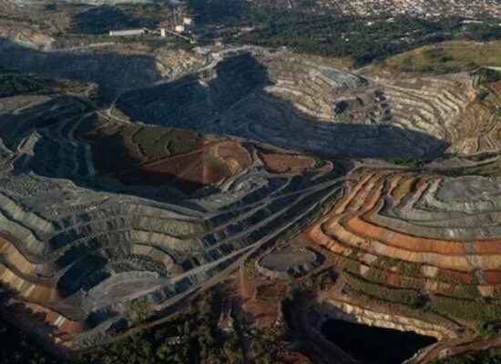 Empresa americana adquire mineradora brasileira Serra Verde por US$ 2,8 bilhões