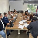 Prefeitura de Ilhéus apresenta proposta que garante piso do magistério e amplia benefícios