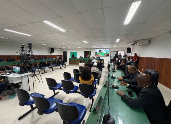 Câmara de Ilhéus altera a composição das comissões de Justiça e de Finanças