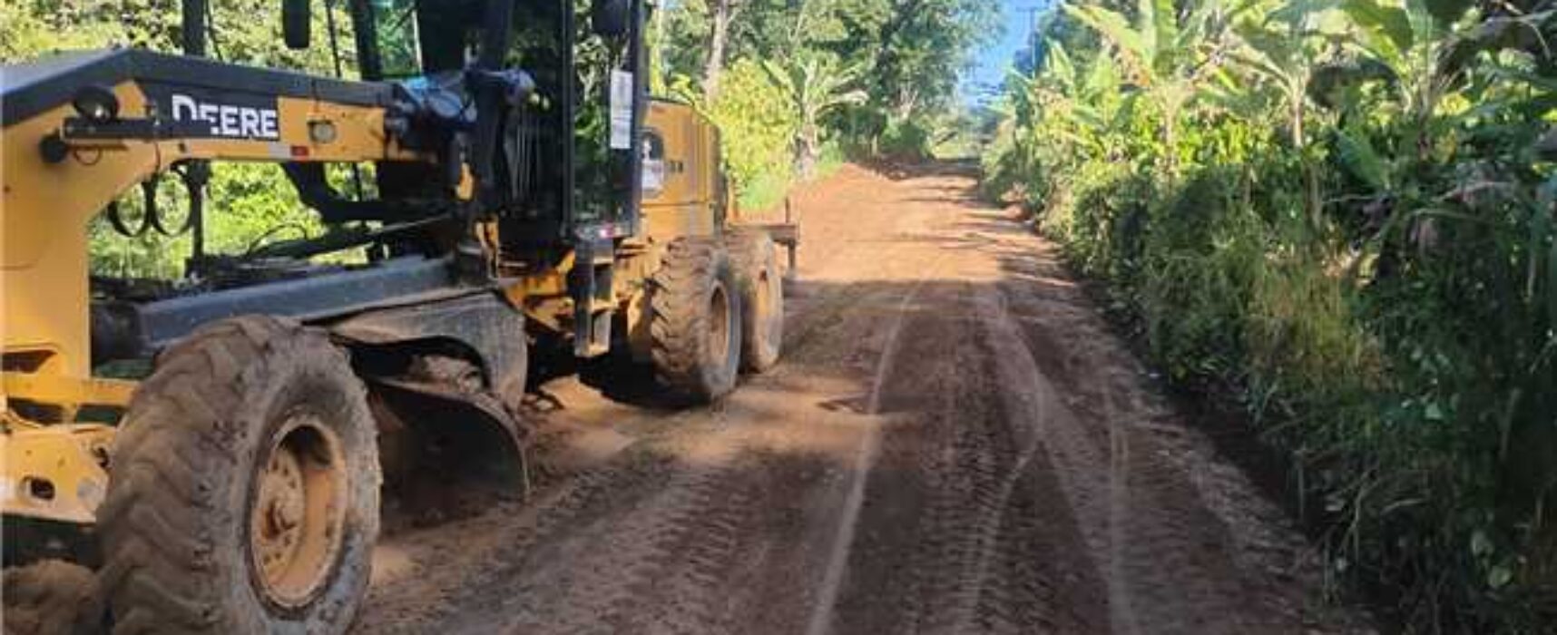 Prefeitura de Ilhéus inicia recuperação da estrada do Rio do Braço
